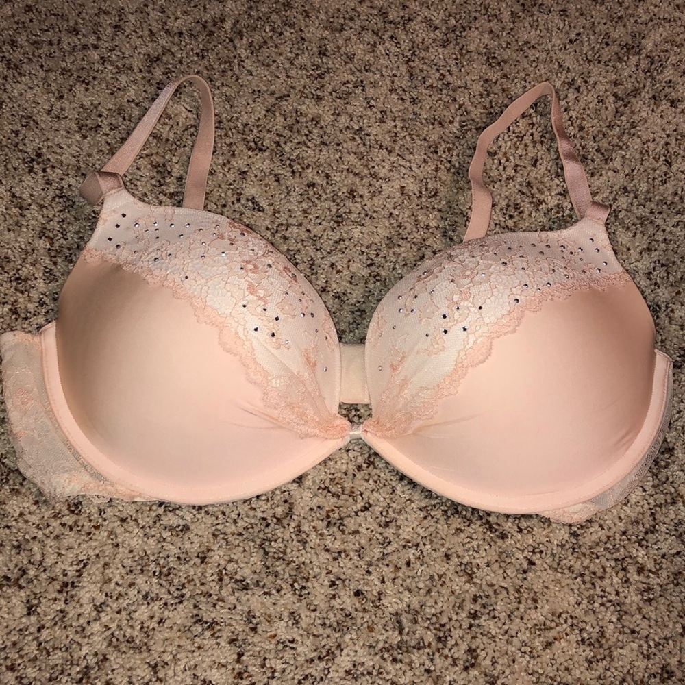 Victoria Secret Bra size 36D